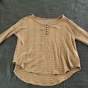 American eagle size M shirt
